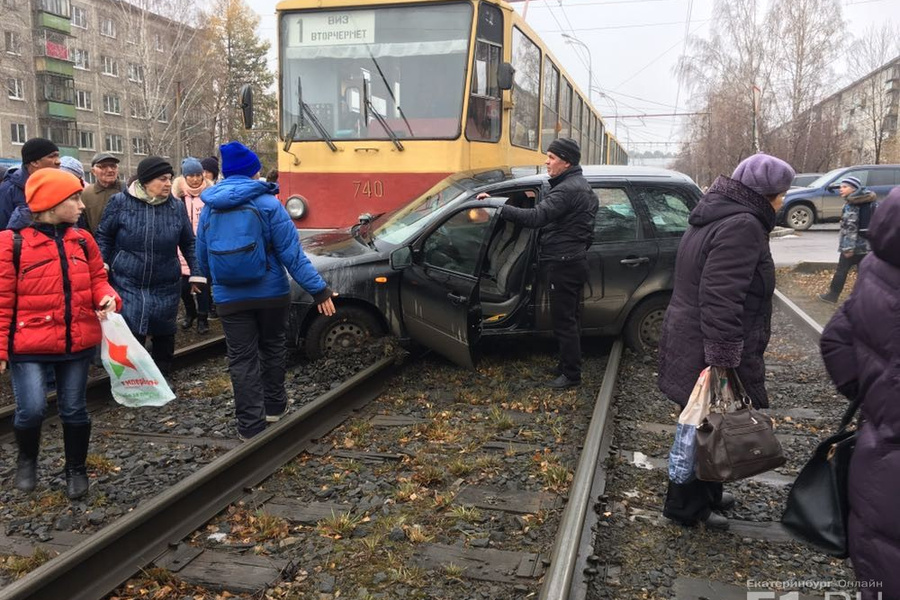 Е1 Екатеринбург. Аварии за последние трое суток в Екатеринбурге.