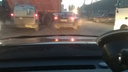 «Показал, кто тут главный»: авария с КАМАЗом заблокировала Московское шоссе
