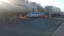ДТП с грузовиком и перекрытая дорога: Московское шоссе вновь сковала пробка