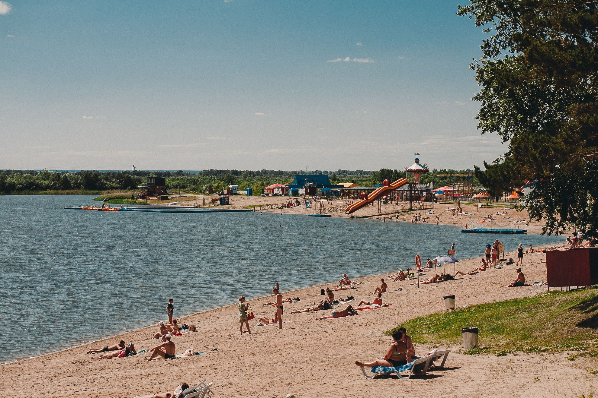 пляж в поселке тюменский