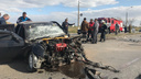 В Волгограде «двенадцатую» разорвало после столкновения с Ford Mondeo