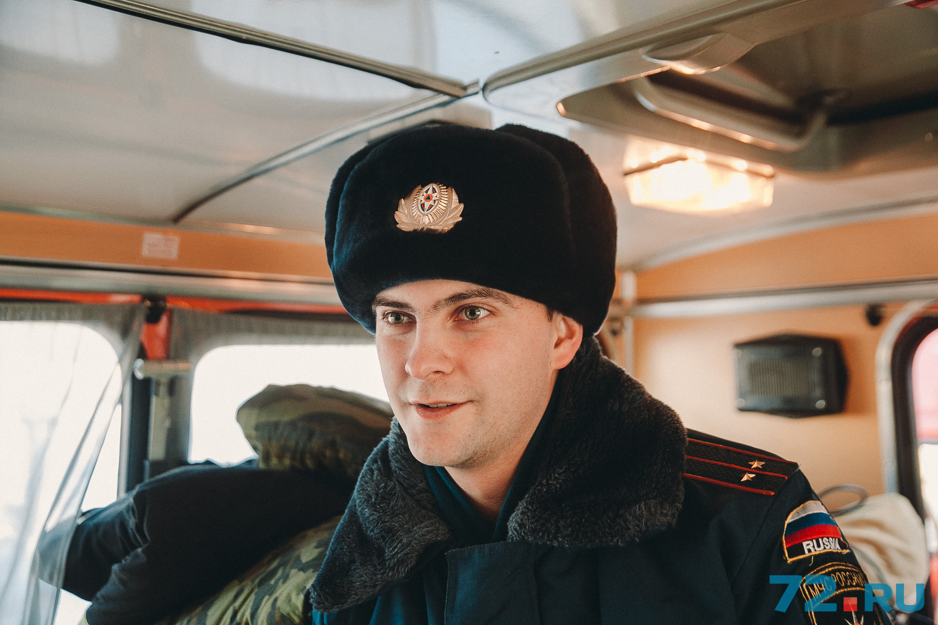 Егор Белогуб рассказал, что спасатели могут помочь не только водителям, чьи автомобили заглохли, но и пешеходам Егор Белогуб рассказал, что спасатели могут помочь не только водителям, чьи автомобили заглохли, но и пешеходам