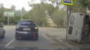 Без тормозов: водитель «буханки» ловко остановил свой неисправный автомобиль