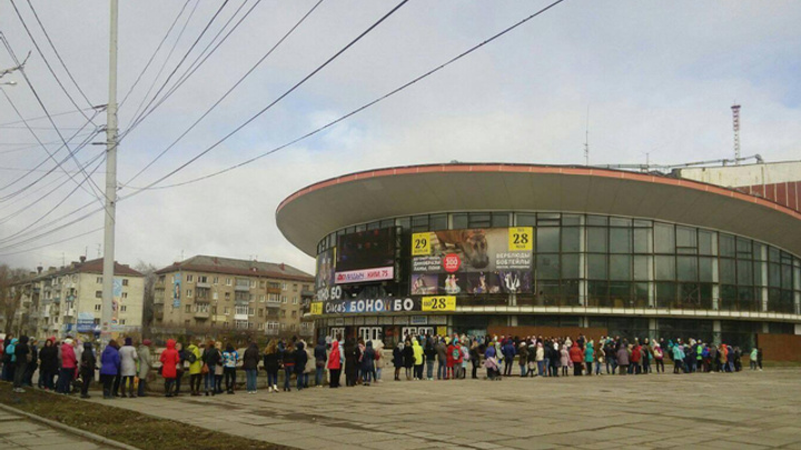 В Пермский цирк выстроилась очередь за бесплатными билетами