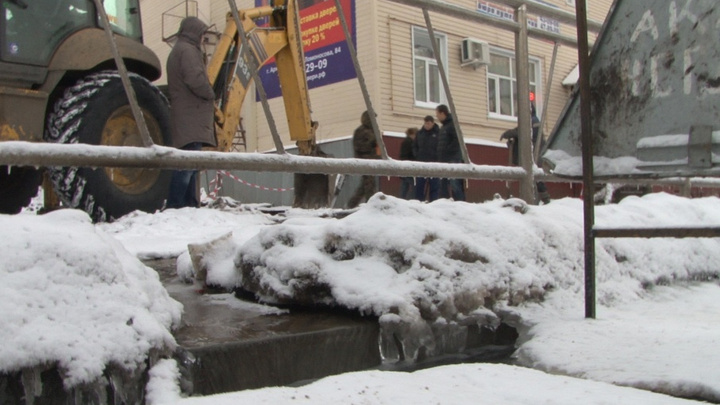 В Архангельске ремонты на сетях оставили без воды десять домов