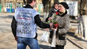 Депутат гордумы подарил ростовчанкам 1000 роз