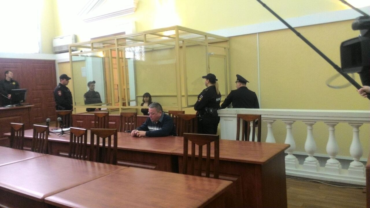 Дочь главаря банды на скамье подсудимых