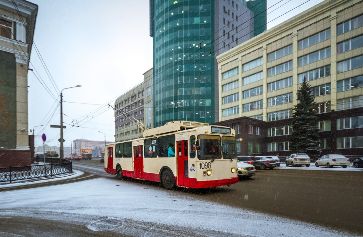 Сегодня на улицы города ежедневно выходит около 150 троллейбусов, протяженность сетей составляет 212 км