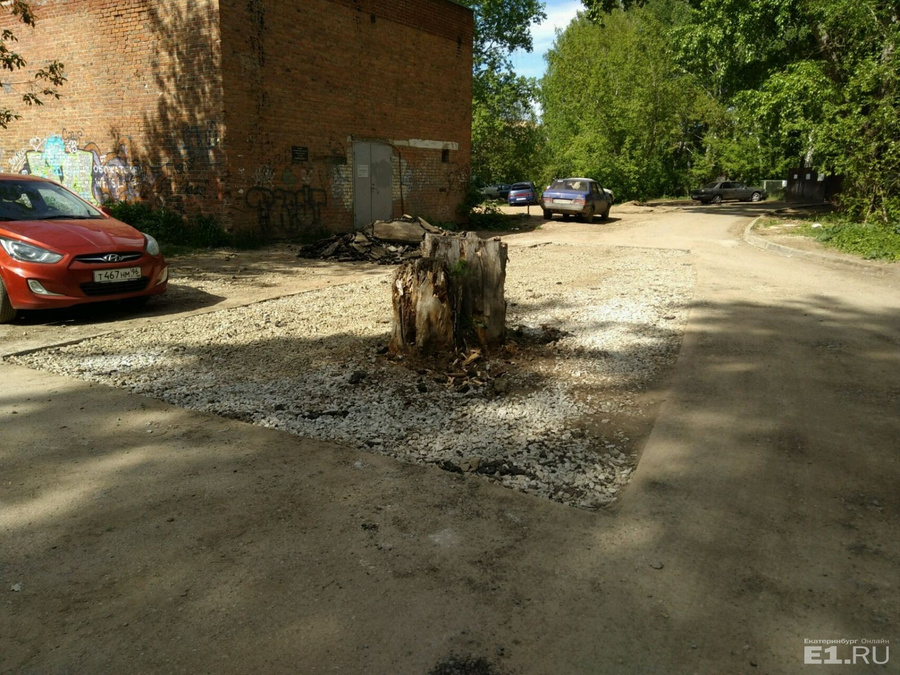 Такой дорога была до ремонта.
Такой дорога была до ремонта.