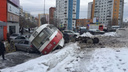 Появилось видео момента схода трамвая с рельсов на Ново-Садовой в Самаре