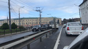 В центре Ярославля пассажирский автобус врезался в легковушку