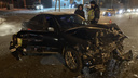 В Кировском районе автомобиль такси столкнулся с «Тойотой» — пострадала женщина