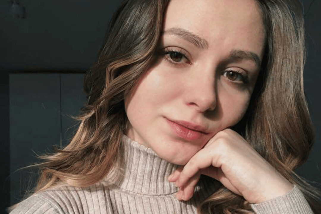 Сильнее всех в той аварии пострадала студентка Анастасия Вяткина — девушка до сих пор не видит и не может говорить Сильнее всех в той аварии пострадала студентка Анастасия Вяткина — девушка до сих пор не видит и не может говорить