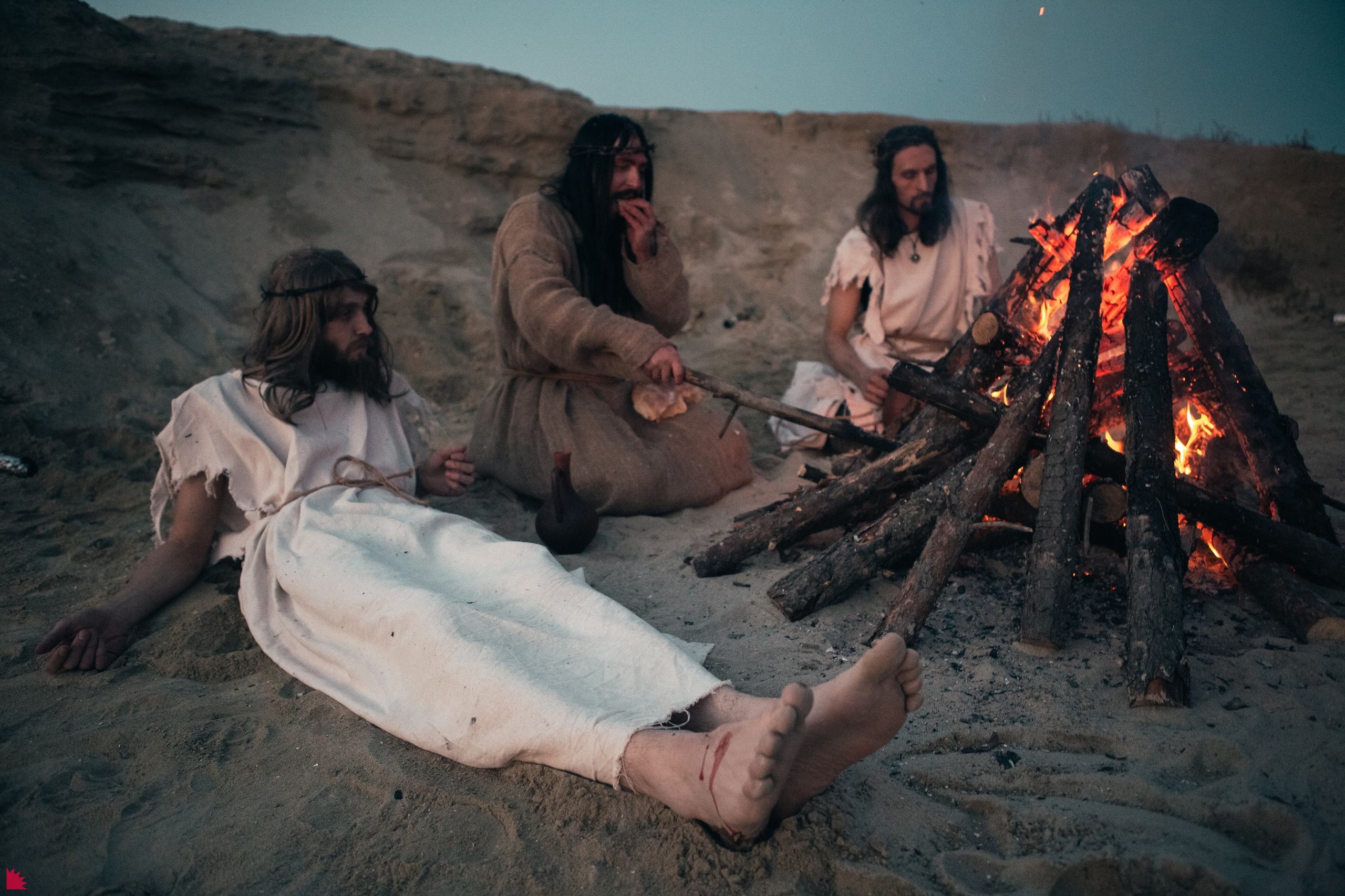 В вымышленном мире фотографа сразу три Иисуса