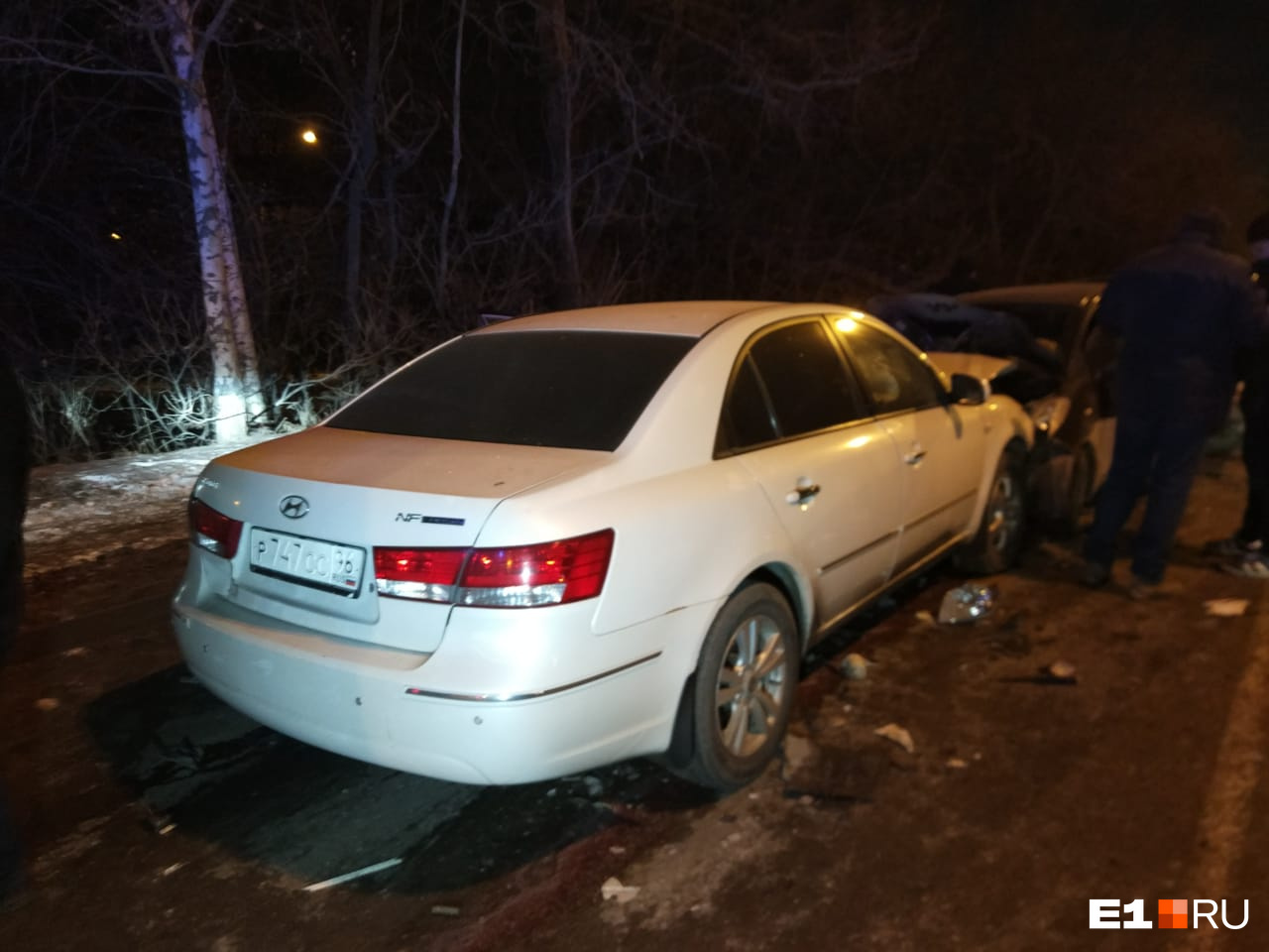 Почему водитель выехал на встречку — непонятно Почему водитель выехал на встречку — непонятно