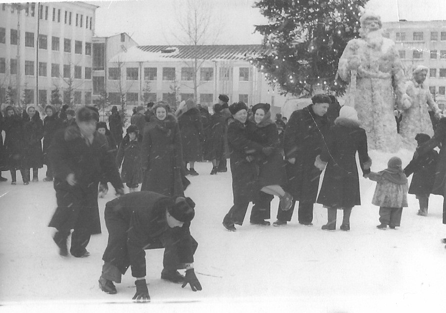 1957–1958 год, Кемерово. Новый год на площади Пушкина