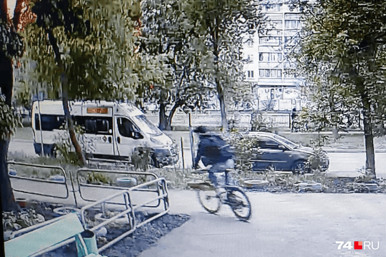 В этом случае кража велосипеда произошла практически на глазах соседей В этом случае кража велосипеда произошла практически на глазах соседей