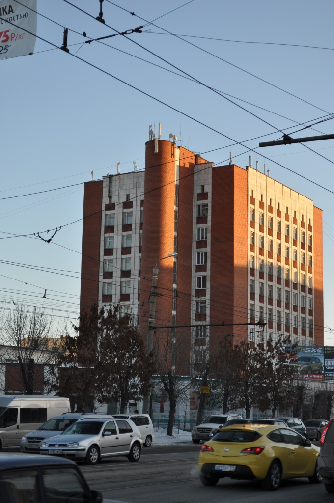Терапевтический корпус ГКБ № 1 находится на Свердловском проспекте
