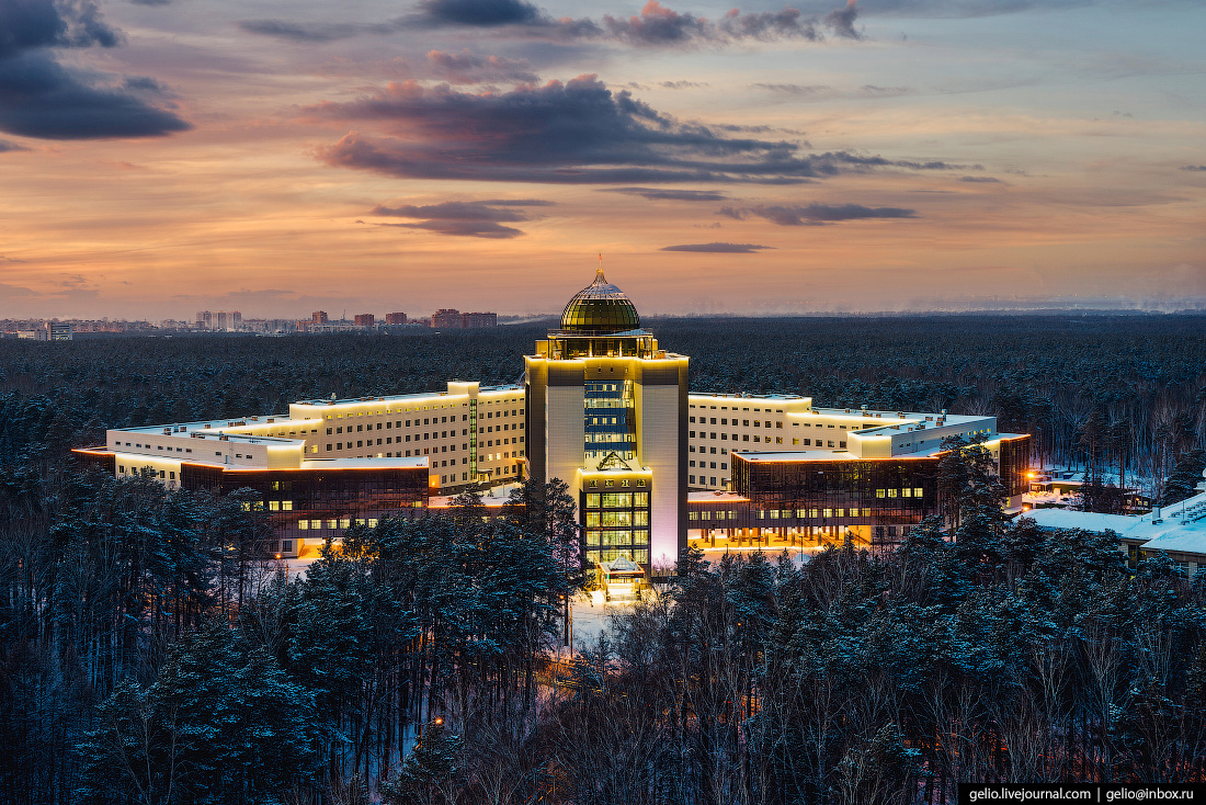 В 2015 году открылся новый корпус Новосибирского государственного университета