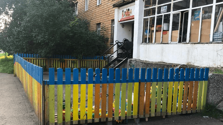Жители пятиэтажки на Вильского выгоняют из своего дома благотворительный фонд