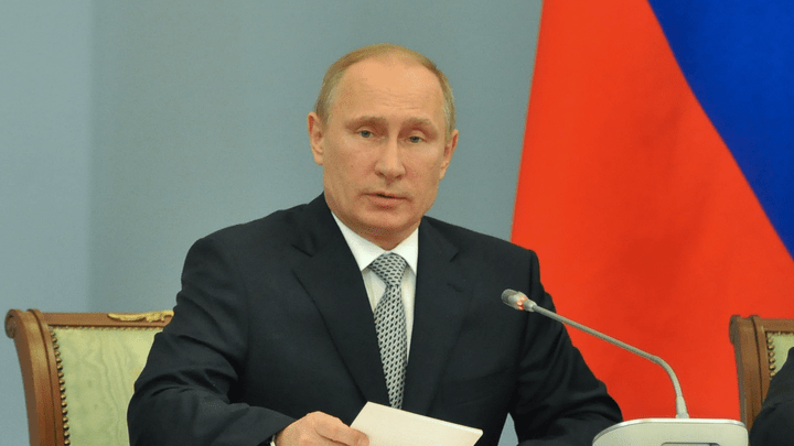 Визит Владимира Путина в Екатеринбург перенесли на следующий год