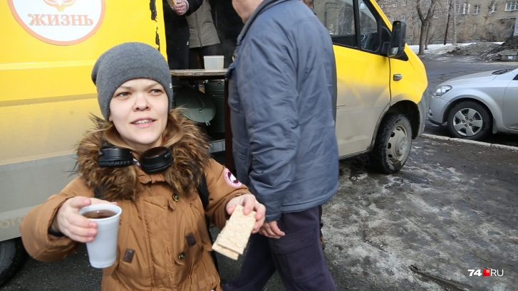 Спонсор команды волонтёров «Жизнь» отказался предоставлять хлеб для бездомных Спонсор команды волонтёров «Жизнь» отказался предоставлять хлеб для бездомных