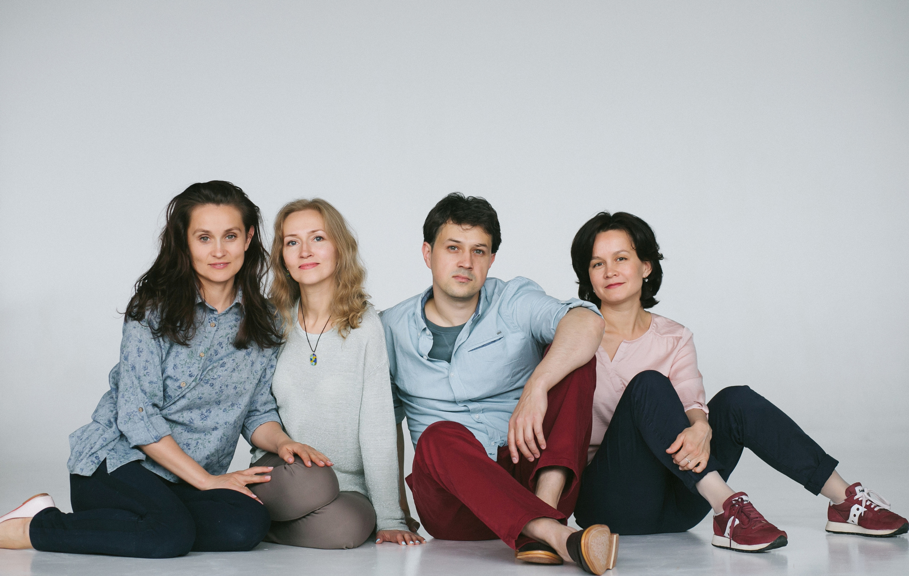 Команда на старте проекта: Елена Пауесова, Елена Дзюбенко, Дмитрий Выдрин и Мария Меркушева