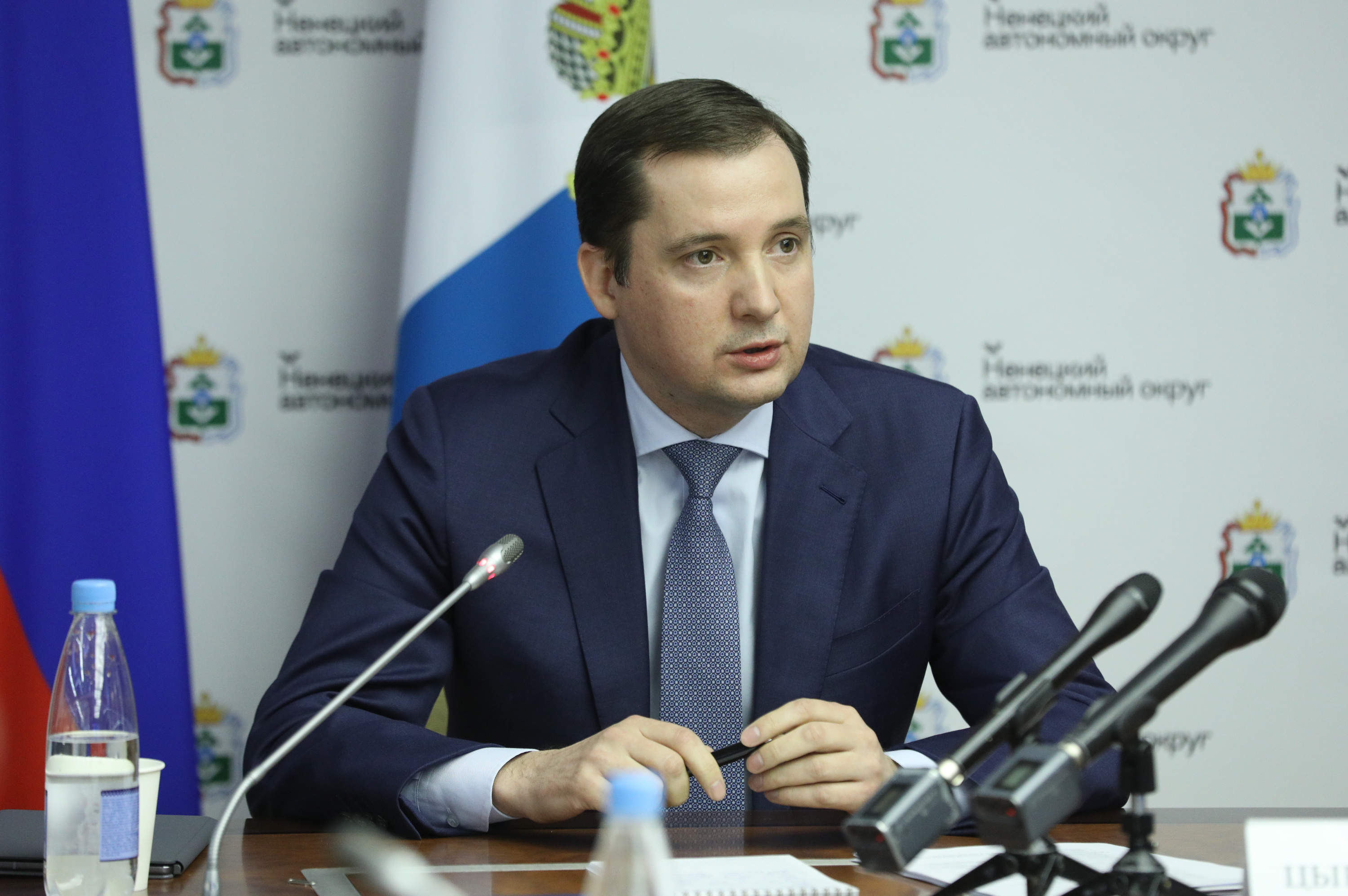 Документально закрепляется сохранение всех льгот и экономических гарантий жителям Ненецкого автономного округа