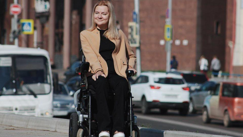 Как общаться с людьми на инвалидных колясках: мнение депутата-инвалида