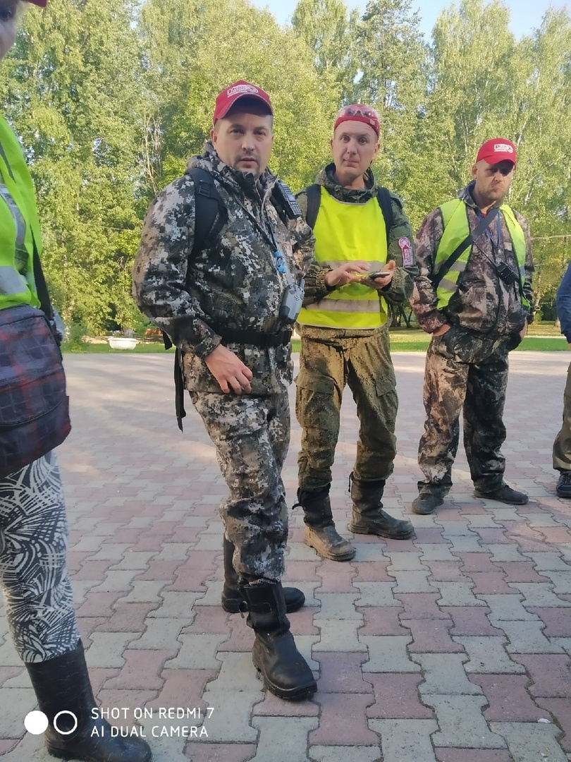 Часть волонтеров, которые вышли на поиски пенсионерки Часть волонтеров, которые вышли на поиски пенсионерки