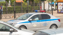 В Ростове инспекторы ДПС пострадали в тройном ДТП: в стоявший на обочине патруль отбросило машину