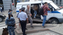 Полиция начала передавать в суд протоколы на участников скандальных вечеринок в Новосибирске