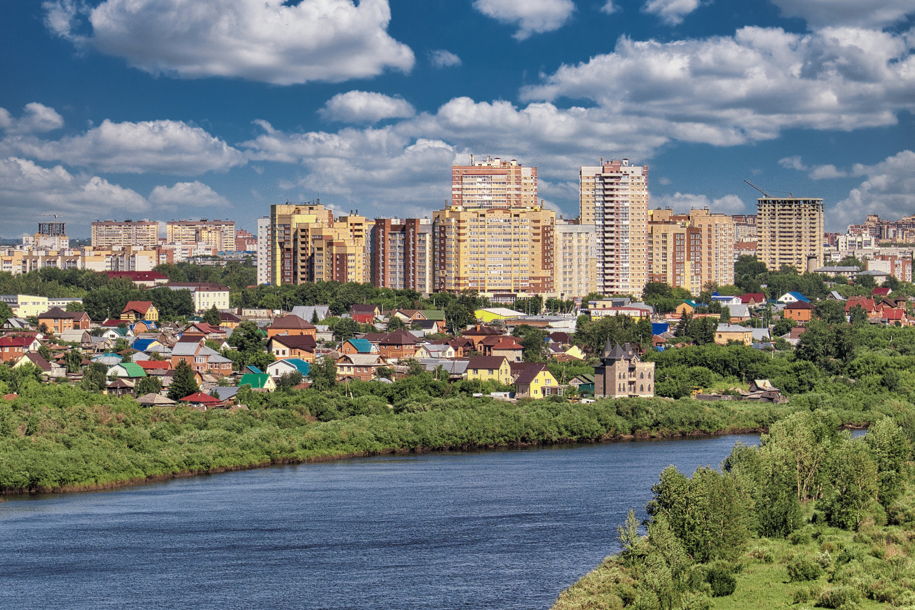 Ли районом. Район док Тюмень.