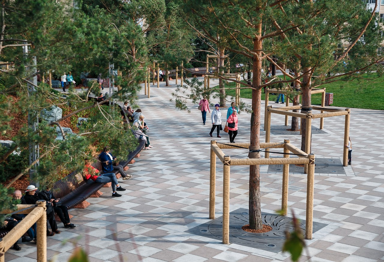После пожара на месте ТЦ построили парк Ангелов в память о погибших. Его открыли 15 сентября 2019-го