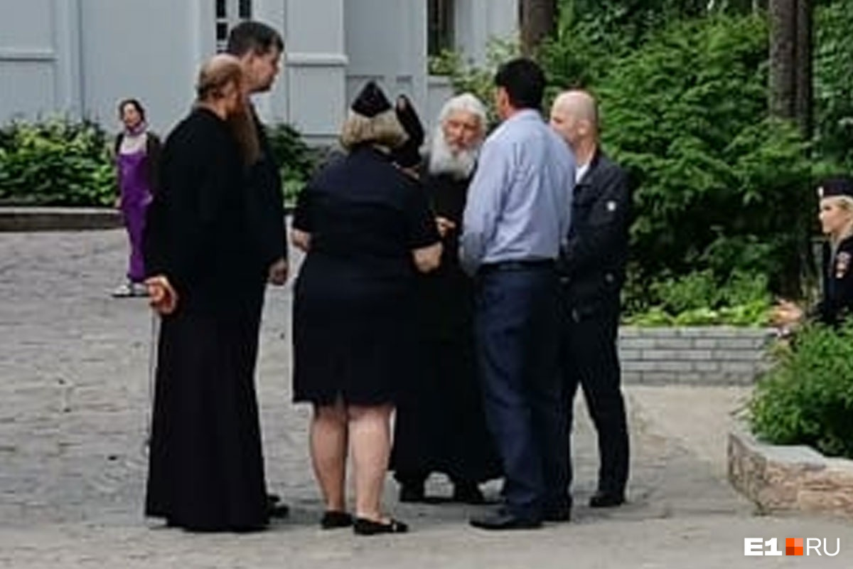 Сегодня Романову пришлось встретиться с полицией