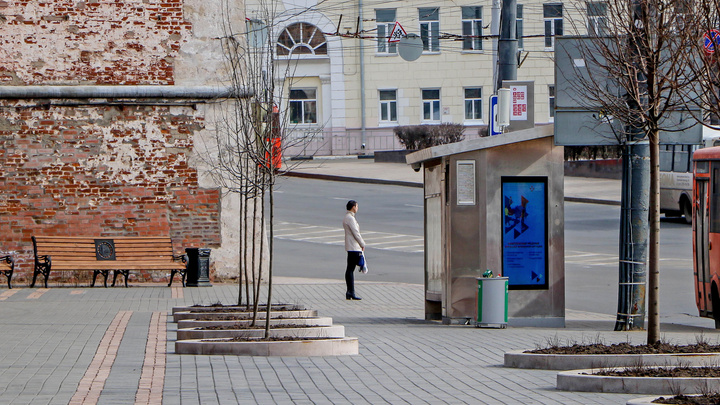 «Даже утром 1 января людей гораздо больше»: бродим по опустевшим улицам Нижнего Новгорода