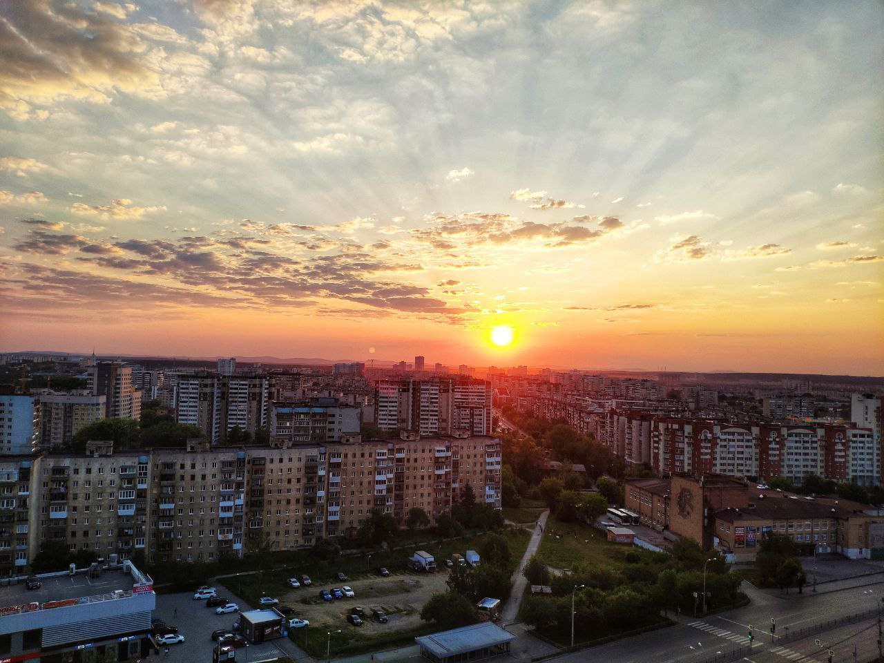 Закаты в Екатеринбурге Уралмаш