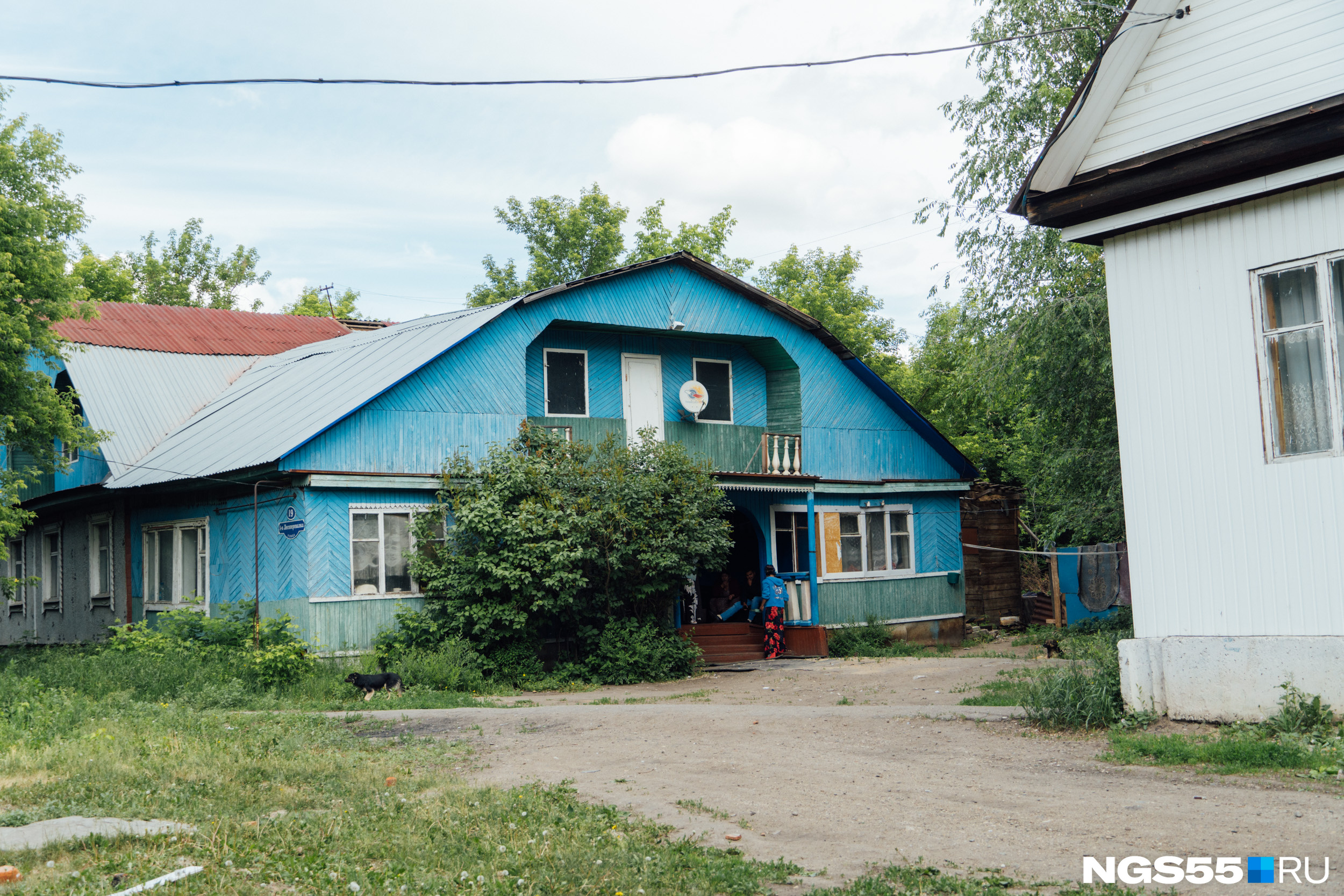 В таборе дом барона — самый большой В таборе дом барона — самый большой