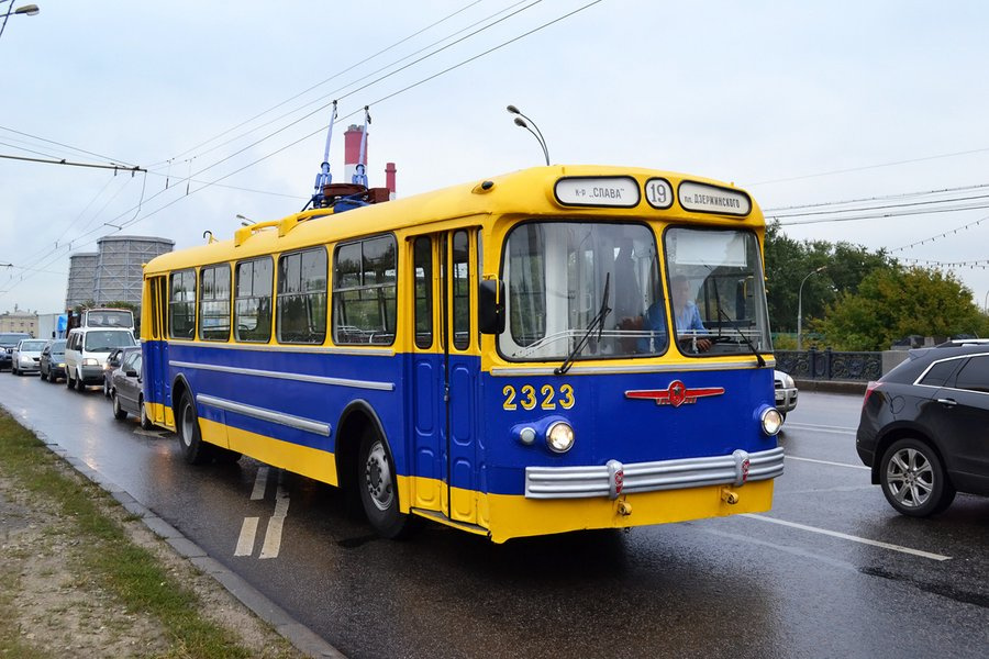 Москва попрощалась с троллейбусами, их окончательно сменили автобусы и электробусы
