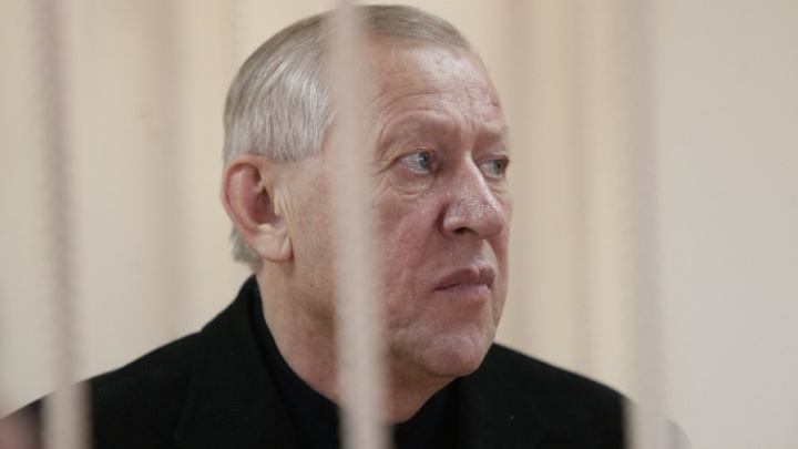 Экс-мэра Челябинска Тефтелева изолировали дома на два месяца. Он полностью признал вину во взятках