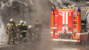 В Дзержинском районе пожарные вынесли женщину из загоревшейся квартиры