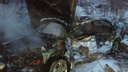 Водителя вырезали из салона: появились фото смертельного ДТП под Самарой