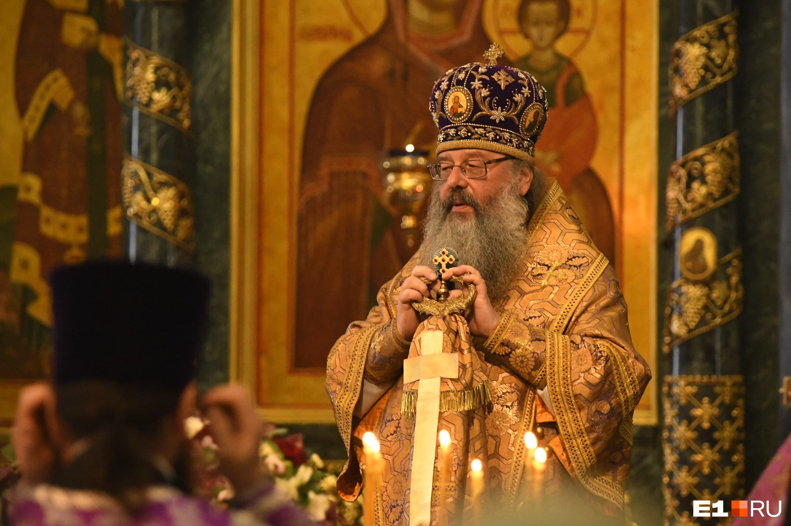 На литургии был митрополит Екатеринбургский и Верхотурский Кирилл