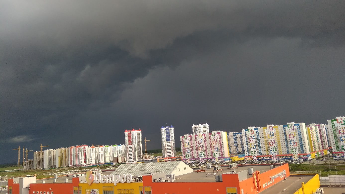 Стихия над новыми микрорайонами Стихия над новыми микрорайонами