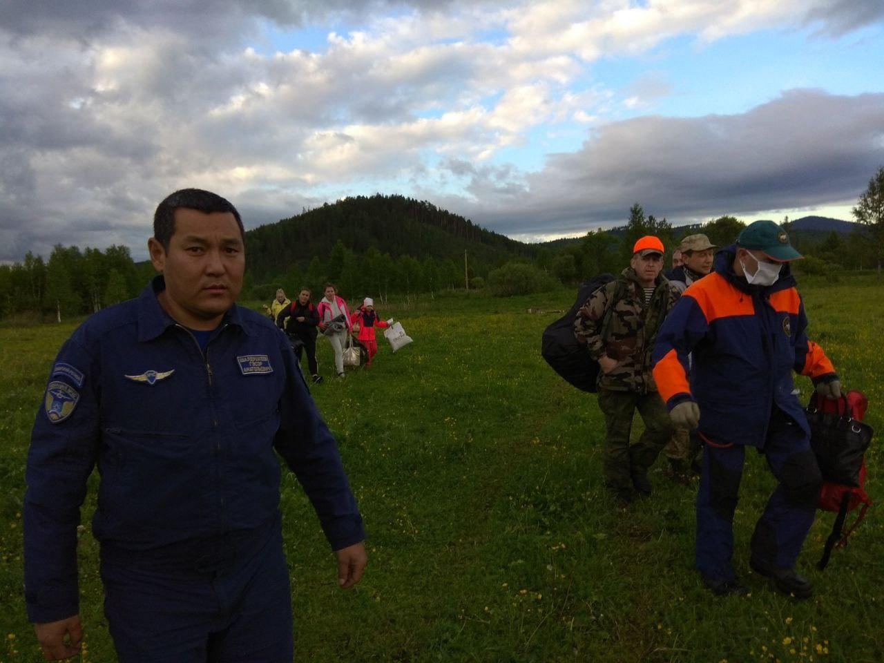 Часть вещей туристам пришлось оставить Часть вещей туристам пришлось оставить