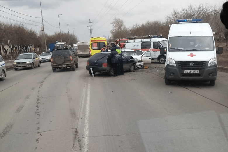 Чп в кургане происшествия. Водитель в Кургане. Водитель в Кургане видео. Курганский водитель фото.