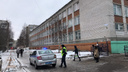 Администрация Архангельска: из-за сообщений о минировании эвакуировали пять школ города