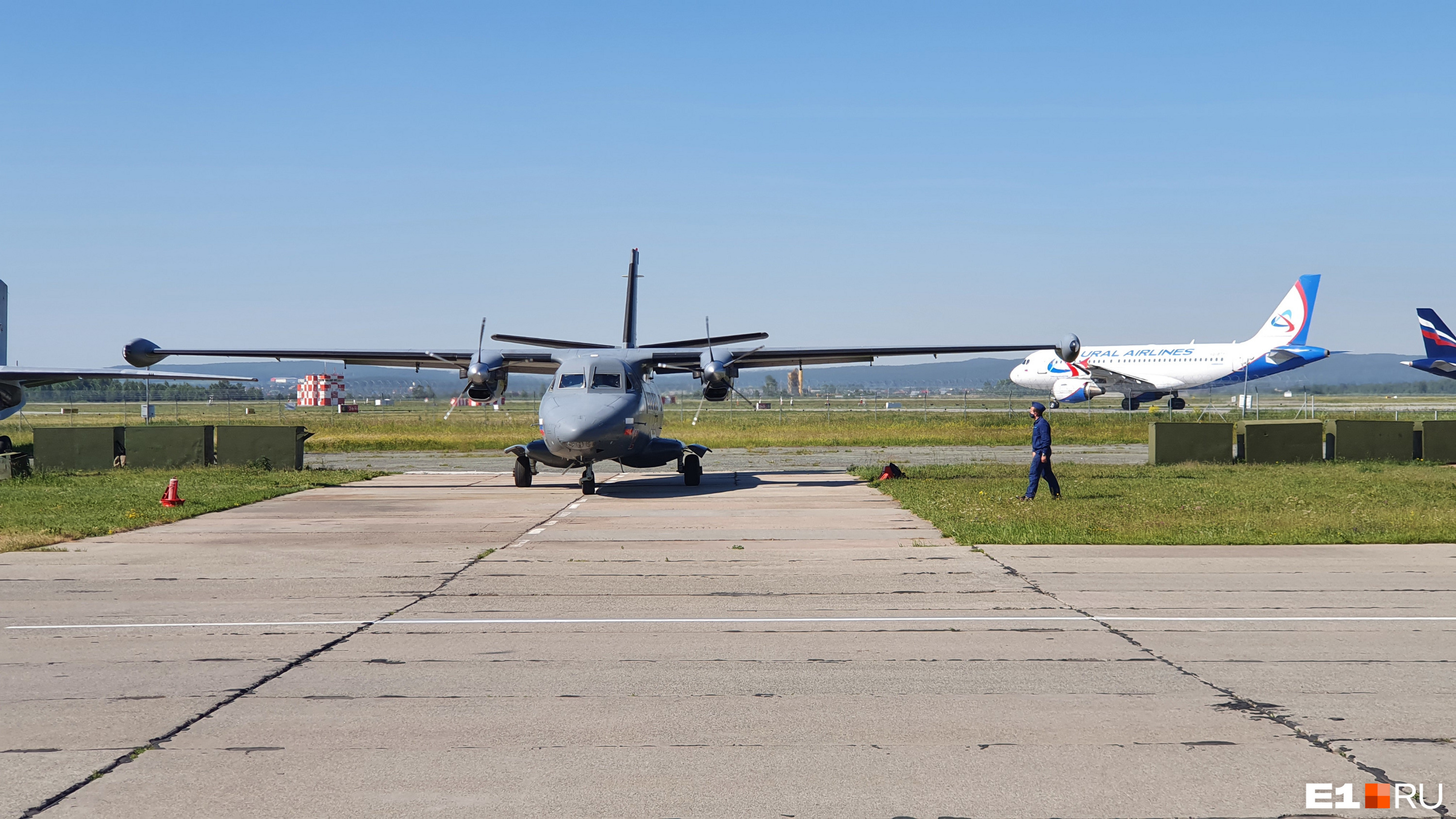 Л-410 — региональный самолет. На таком можно было бы летать в Челябинск или Серов 