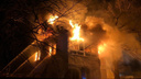 «Верхний этаж и крыша были в огне»: в Самаре на 9-й просеке сгорел коттедж