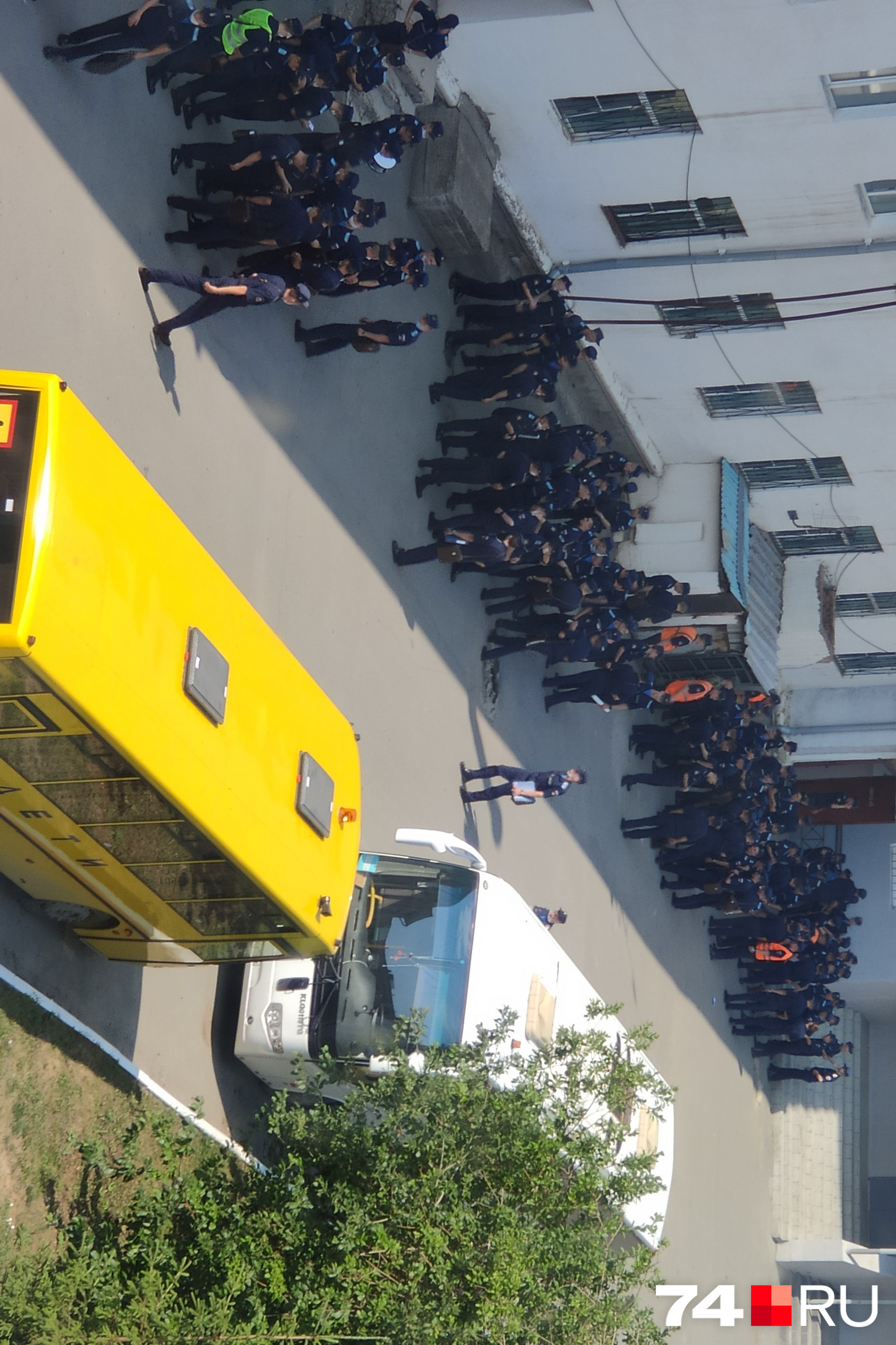 Общие построения в вузе по-прежнему проходят Общие построения в вузе по-прежнему проходят